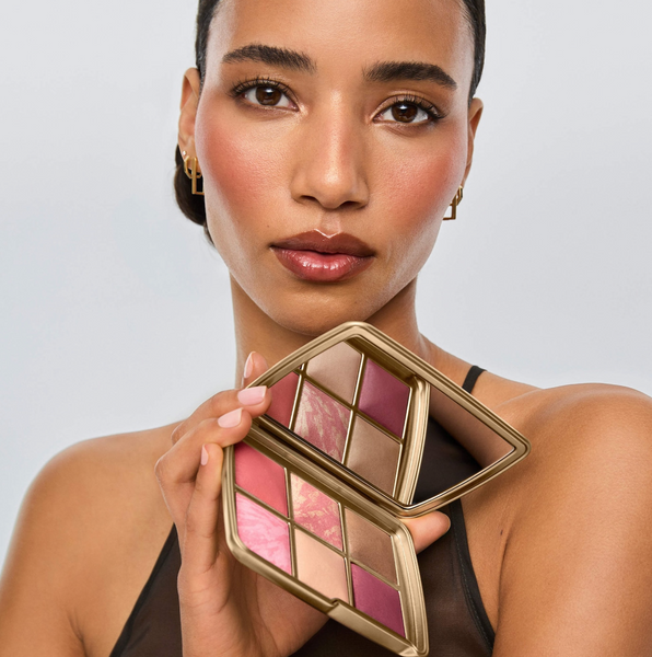 Палетка Hourglass Ambient Lighting Edit Unlocked LOVE Holiday 2026 098989 фото