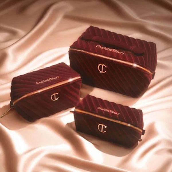 Косметичка Charlotte Tilbury Makeup Bag of Dreams Makeup Organiser &ndash; Small 2829587185 фото